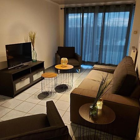 Appartement Rdc Plein Centre Avec Terrasse Vise Exterior photo